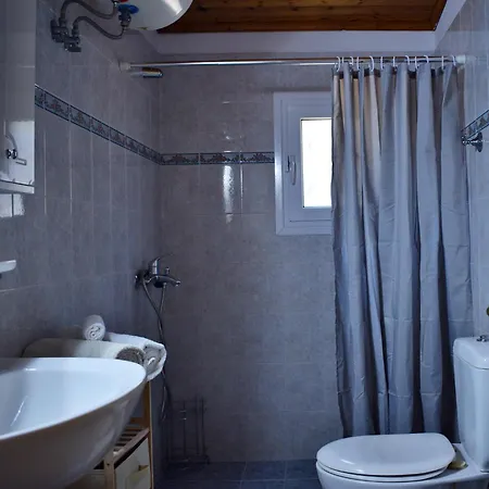 Hébergement de vacances Cozy With Garden And Olive Grove Of 5 Acr *